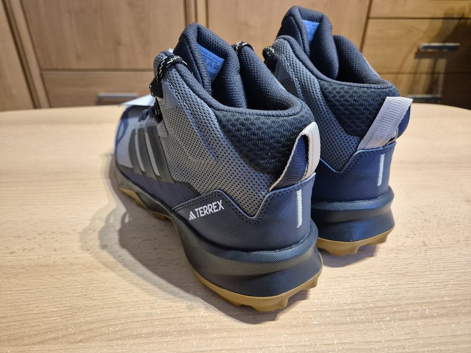 お客ページ Buty adidas ZX FLUX J BY9828 | immi b2b