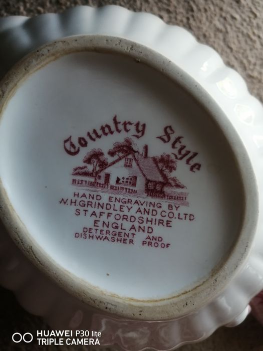 English Tea Set, 4 Pieces425564324045803526