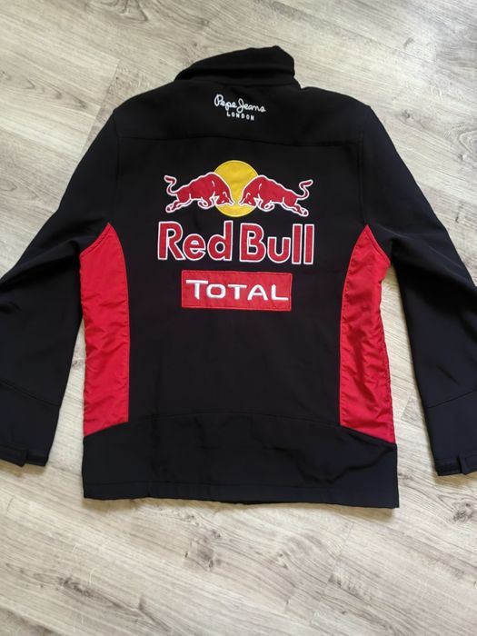 Kurtka Red Bull Racing F1 Softshell L – Oryginał | Infiniti | Total |