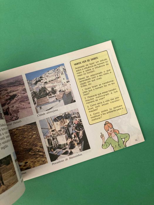Livro Escola Primária Mundo e Vida 3ª Classe Meio Físico e Social Anos 80