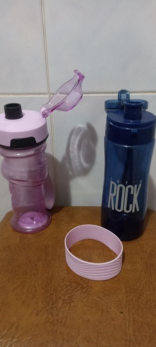 Віддам. Пляшка для води дитяча