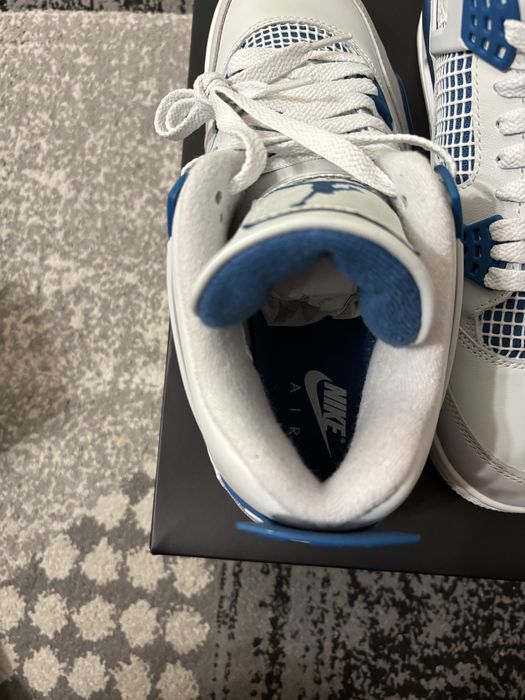 Jordan 4 Military Blue
