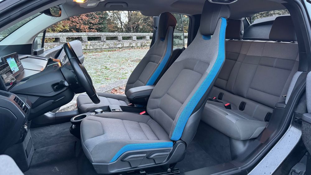 BMW i3 120ah 2021 com apenas 35.000km Impecável