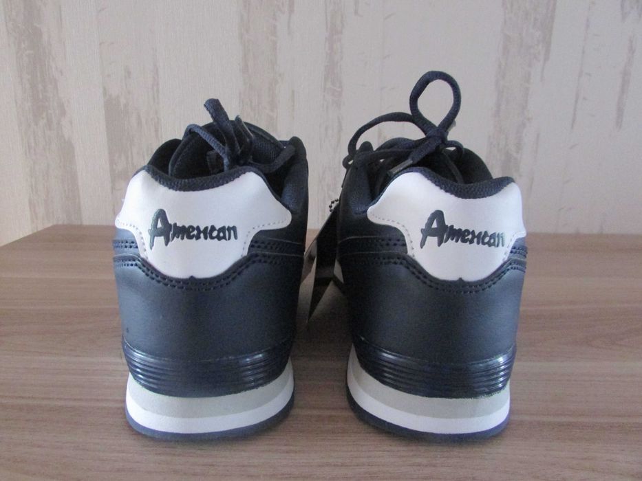 Buty sportowe AMERICAN CLUB Roz. 43