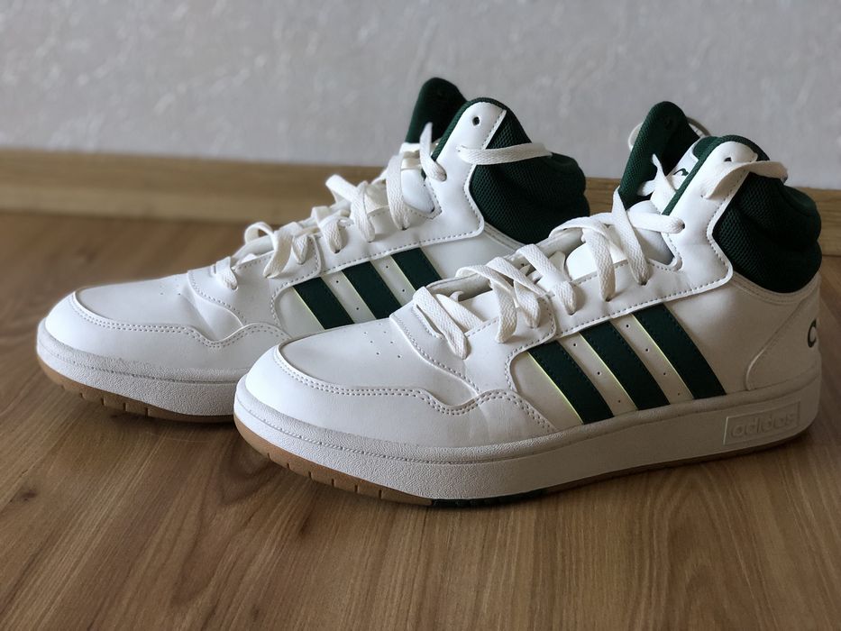 Adidas HOOPS 3.0 MID