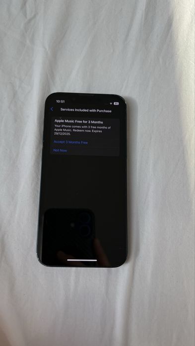 iPhone 13 mini + apple music