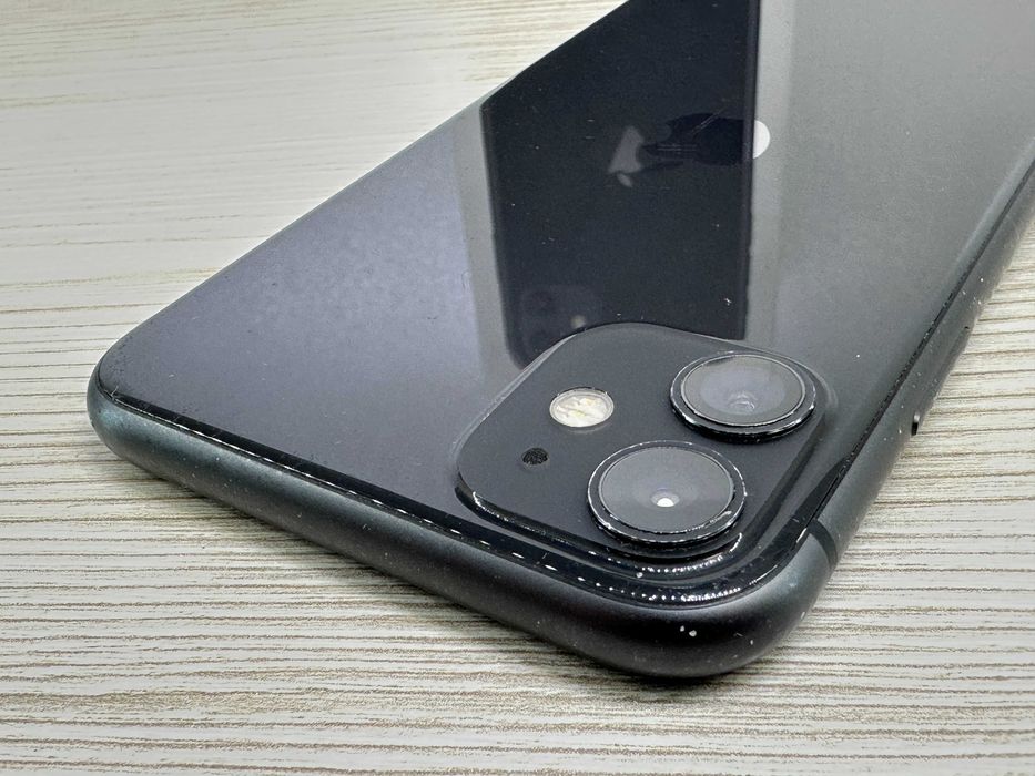 Smartfon Apple iPhone 11 4 GB / 64 GB 4G (LTE)