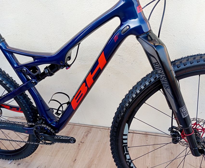 JF-Bikes Bicicletas BH Lynx Race Evo Carbon 12v suspensão total