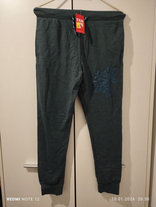 Spodnie dresowe chłopięce