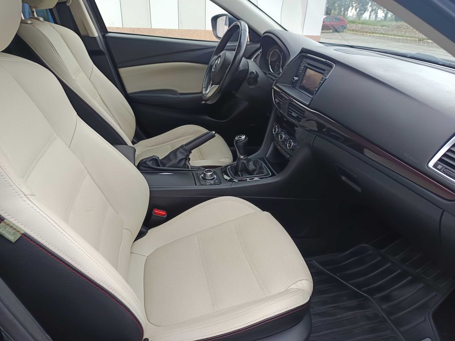 Mazda 6 Diesel Nacional