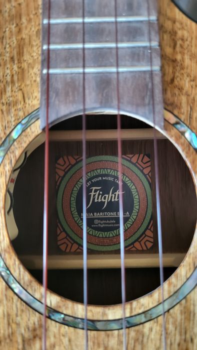 Ukulele Flight Maya