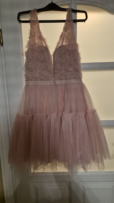 Sukienka Tiulowa z różami MBella