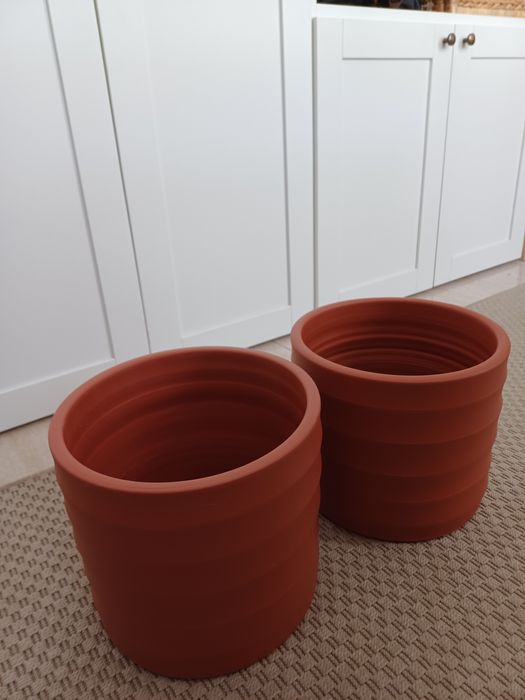 Vasos novos de 26 cm terracota