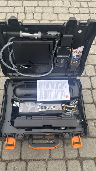 testo 324 – дифманометр для вимірювання тиску газу і води,