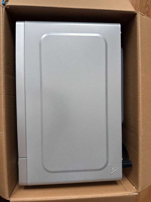 Мікрохвильова піч (НВЧ) Gorenje MO 17 E1S (нова)