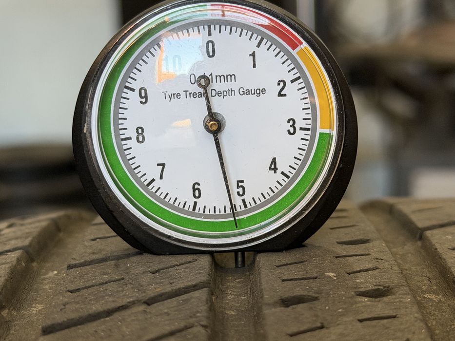 235/55 r19 Kumho 4шт