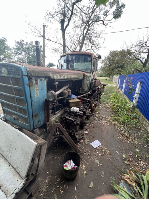 Продам дт-75