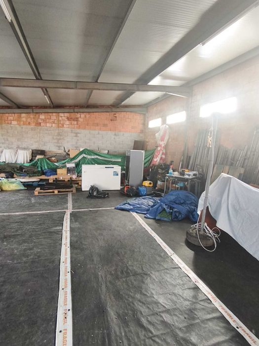 Espaço de armanezamento para alugar
