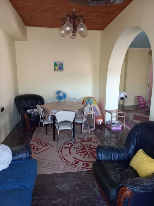 Продаж приватного будинку