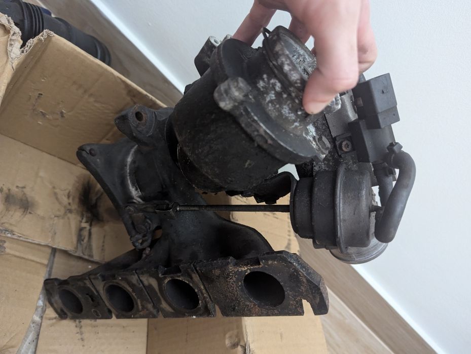 Turbo K03 Golf 5 GTI 2.0 TFSI (06F145701F / 53039700105) Completo