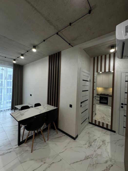 Оренда 1 кімнатної квартири / ЖК В4