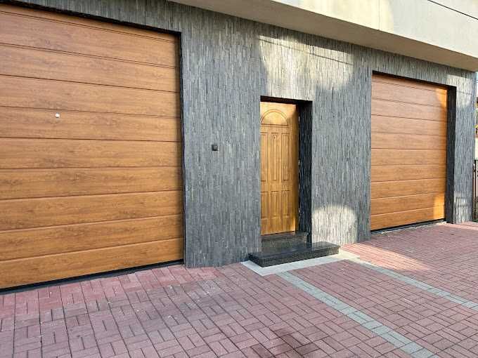 Brama segmentowa GARAŻOWA złoty dąb