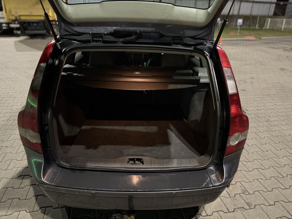 Volvo V50 2.0tdi 2006рік