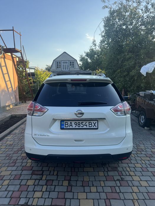 Nissan  X-trail 2016