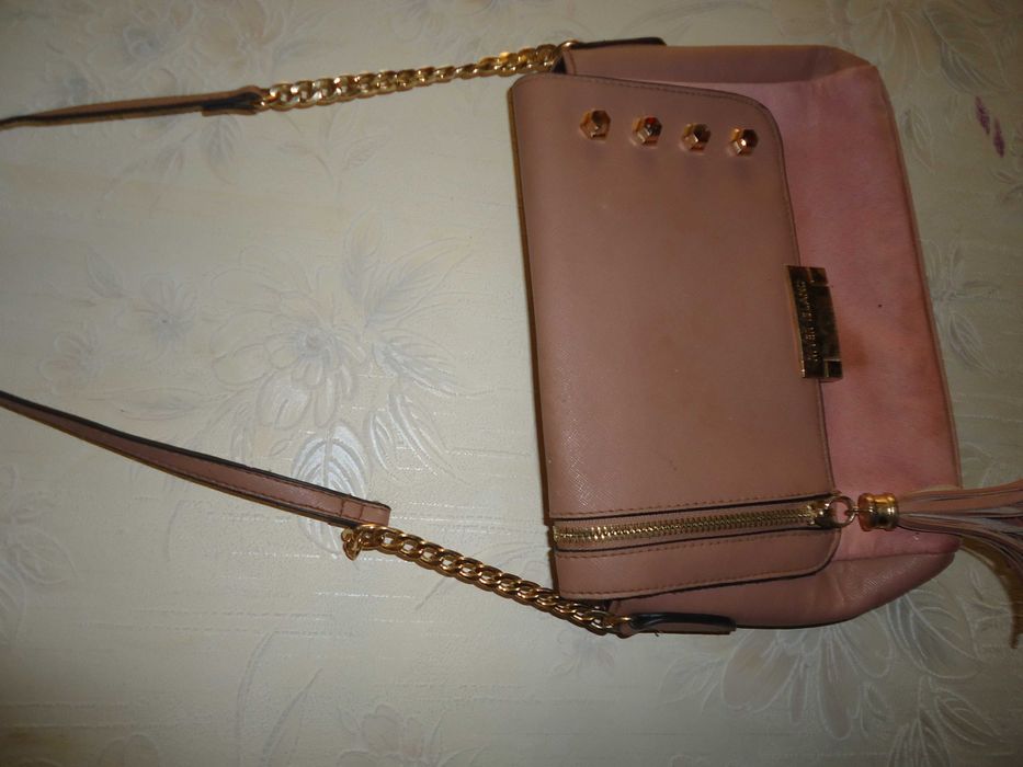 --- сумочка    --