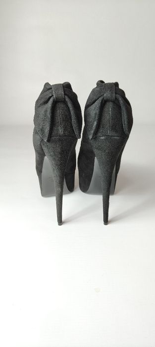 Szpilki buty na obcasie damskie Giuseppe Zanotti rozmiar 39,5 czarne