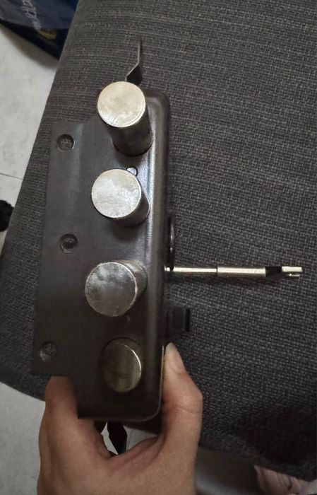 Fechadura Cisa 4 trancas