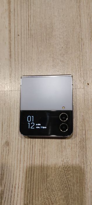 Samsung z flip 4