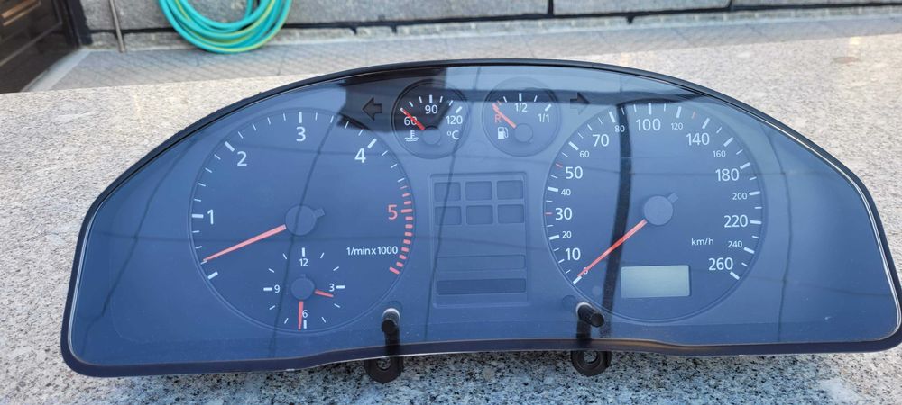 Quadrante Diesel VDO Audi A4 B5 8D 1.9 TDI AFN Ref. 8D0919861F - Como novo