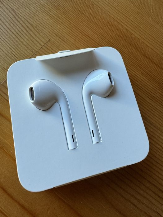 Nowe, oryginalne słuchawki Apple, lightning