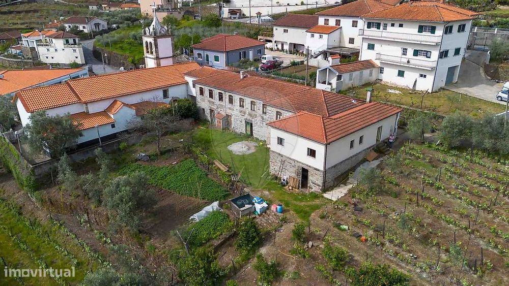 Moradia T6 para venda