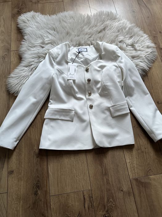 Marynarka Livii w rozmiarze M