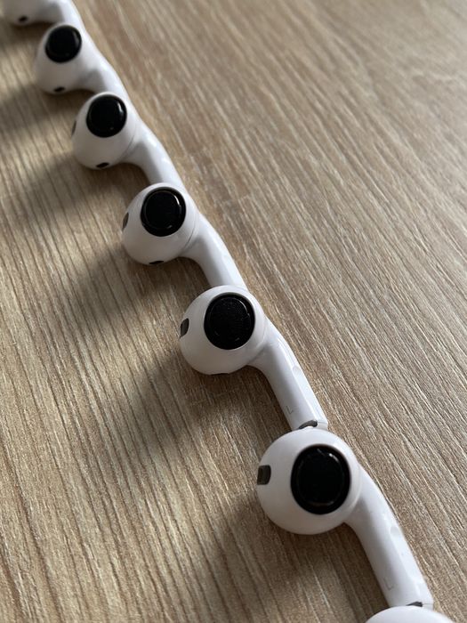 Лівий AirPods Pro 1 A2084 А2083 Навушник Оригінал Ідеальний Стан
