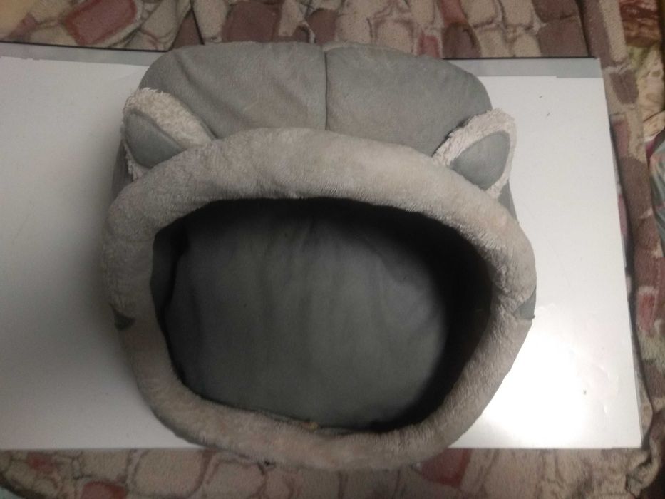 Будиночок ліжак домашніх улюбленців