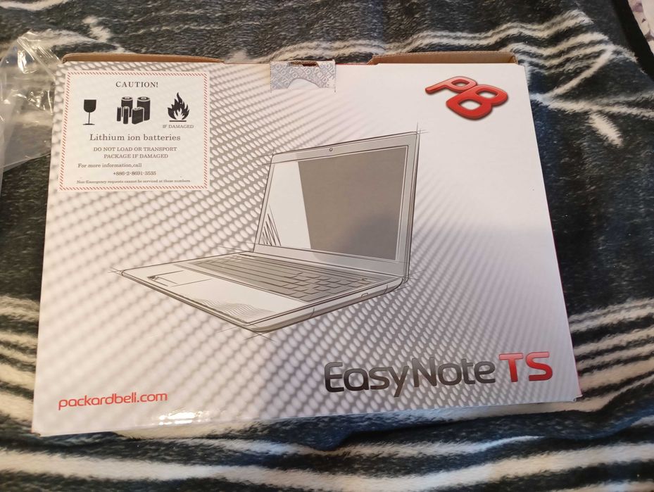 sprzedam packard belle intel core i5-2410m cpu 2,30ghz 2,30ghz,nvidia