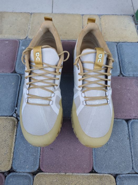 Кроссовки Swiss Engineering On Cloud Dip  41,5 / 42