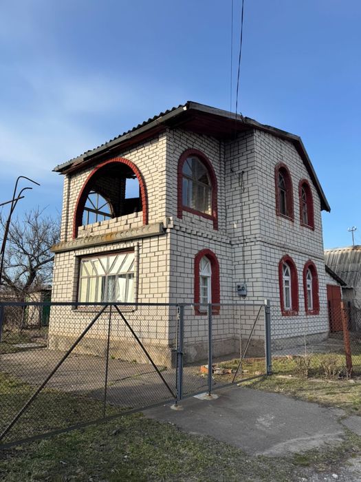 Дача в Кулішах «Каштан»