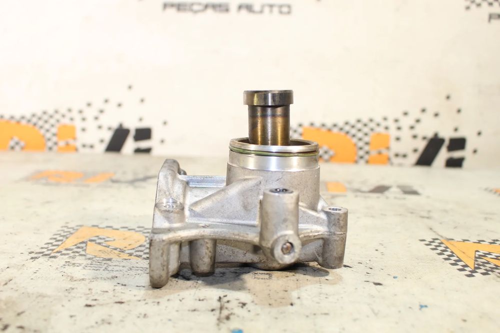 Bomba injetora BMW 1 (F20)