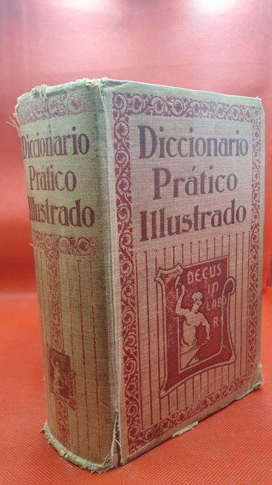 Livro - REF PA3 - Diccionario Prático Ilustrado