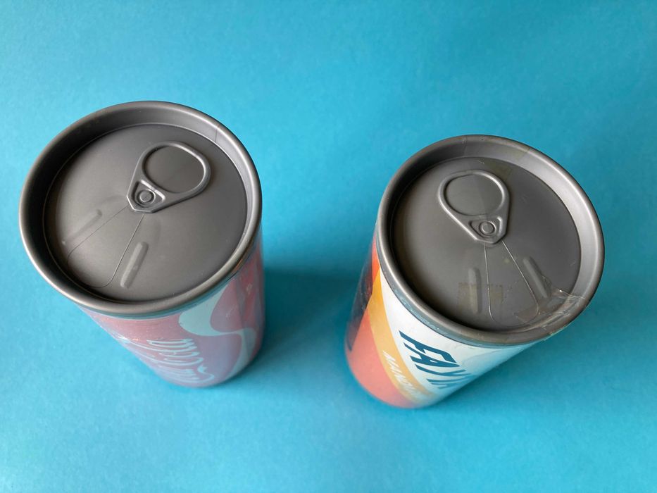 Bonequinhas Latas de Refirigerantes Coca Cola e Fanta Anos 80