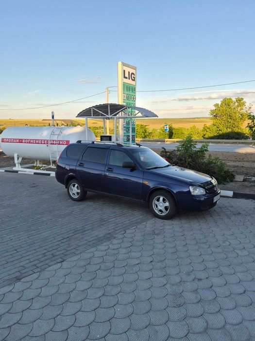 Авто 2172 priora