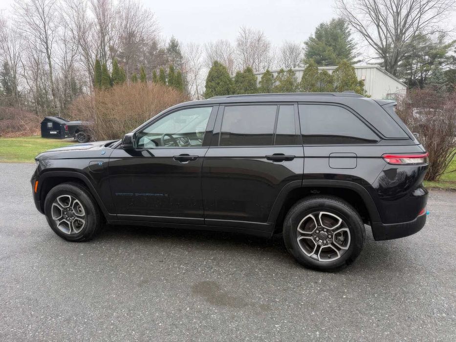 Jeep Grand Cherokee 4Xe Hyb      2024