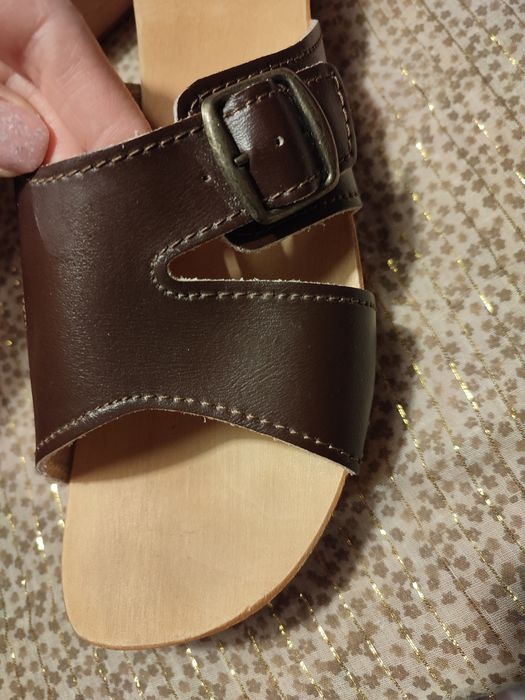 Sprzedam używane klapki ortopedyczne