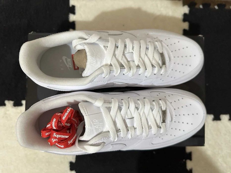 Nike_Air_Force_1_Low_Supreme_Biały R.42