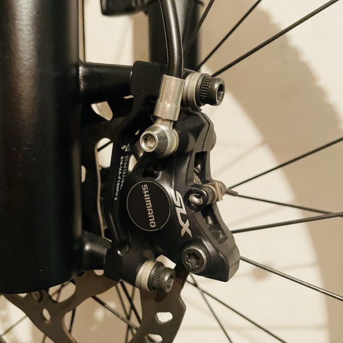 Vendo Bicicleta GT de carbono 27.5