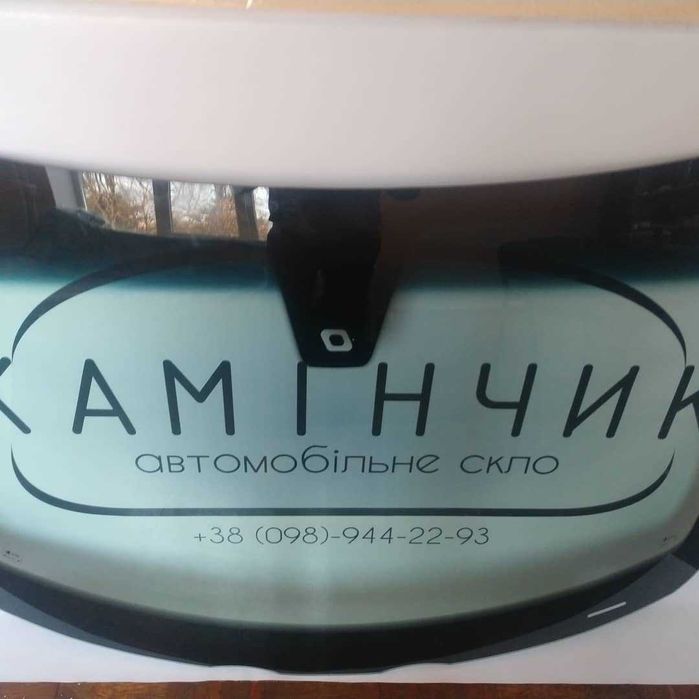 Лобове скло Volvo S40 S60 S70 S80 V40 V50 V60 V70 C30 XC60 XC70 XC90